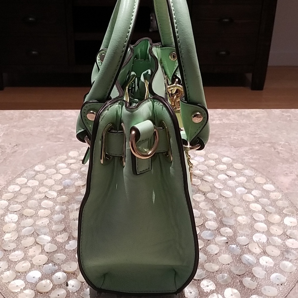 Purse - Picture 2 of 6